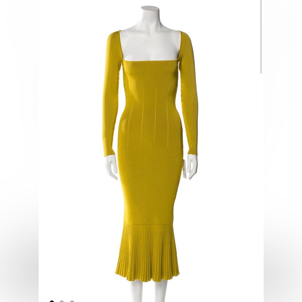 Olive-Gold Square Neck Midi Dress - Picture 6 of 7